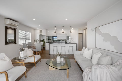 2/38 Nor'east Drive, Northcross, Auckland