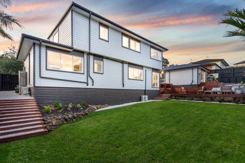 19I Paparoa Road, Cockle Bay, Auckland