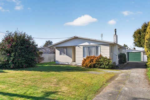 1 Taverner Street, Carterton