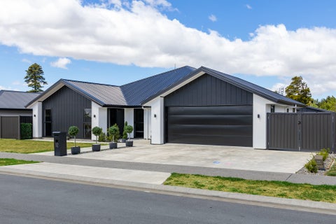 12 Barracks Avenue, Solway, Masterton