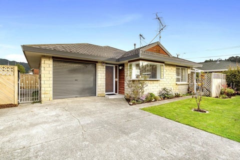 2/237 Stokes Valley RD, Stokes Valley, Lower Hutt