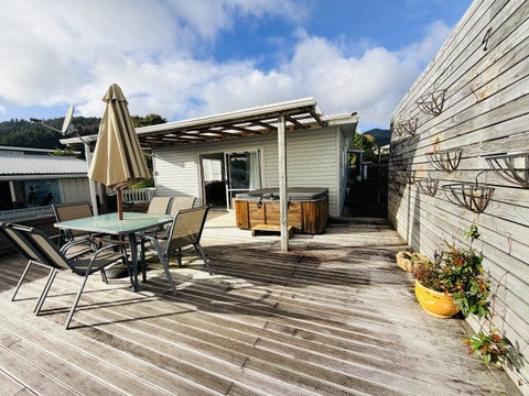 8 Kaitawa Crescent, Paraparaumu