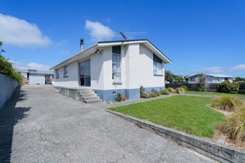 2 Burns Street, Kew, Invercargill