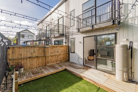 4A Montmere Avenue, Te Atatu Peninsula, Auckland