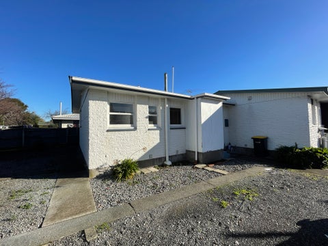 1/2 Greenpark Street, Hoon Hay, Christchurch