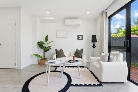 7/14 Highbury Street, Avondale, Auckland