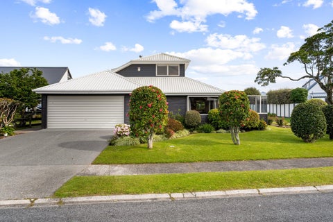 104 Moana Anu Anu Avenue, Whangamata