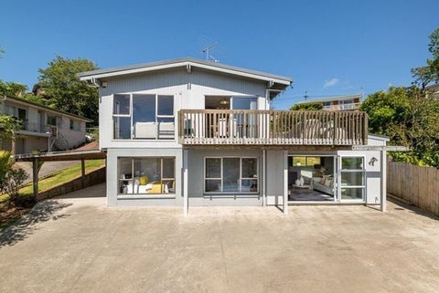 9 Malters Place, Browns Bay, Auckland