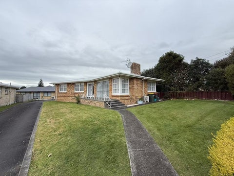 65 Fenwick Crescent, Hillcrest, Hamilton