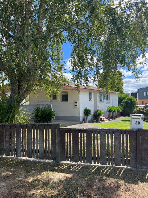 38 Jillian Drive, Ranui, Auckland