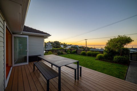 52 Stanley Crescent, Beachville, Nelson