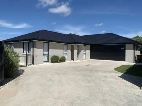 19B Chestnut Close, Kelvin Grove, Palmerston North