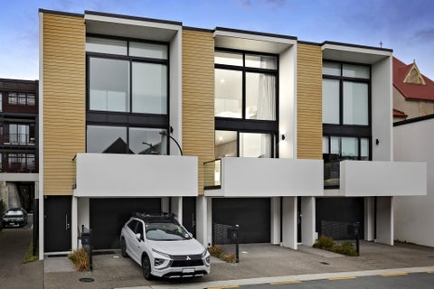 15 Jean Caldwell Way, Island Bay, Wellington