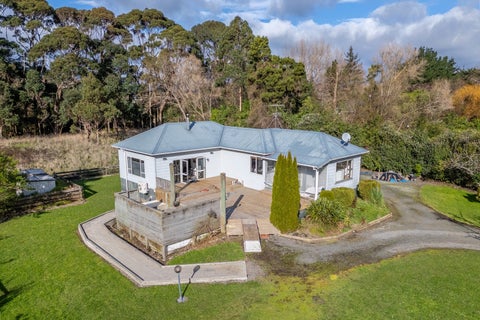 34 County Road, Otaki
