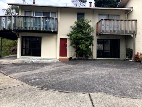 1/4 Chevron Place, Castor Bay, Auckland
