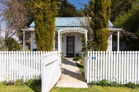 14 Forward Street, Dannevirke