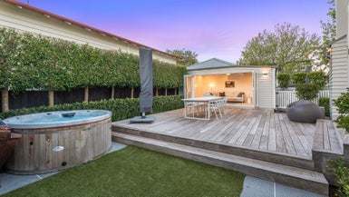 9A North Avenue, Narrow Neck, Auckland