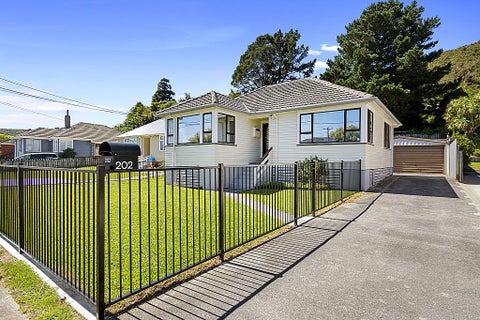 202 Waddington Drive, Naenae, Lower Hutt