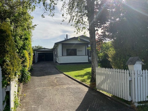 74 Naples Street, Martinborough