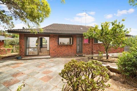 2/723 Beach Road, Browns Bay, Auckland