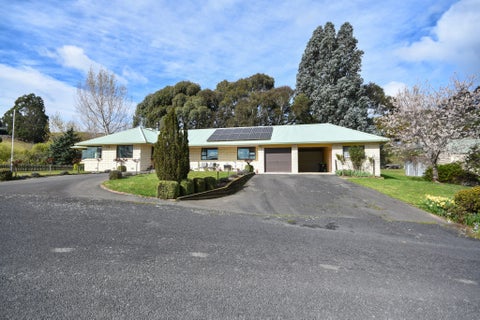 4 Peel Street, Allanton, Mosgiel