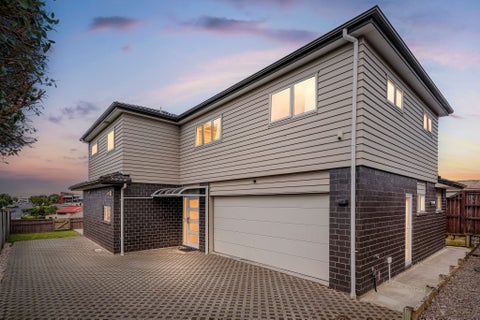 36A Woodford Avenue, Henderson, Auckland