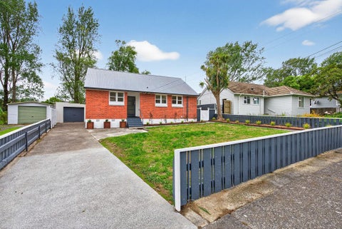 27 Prouse Crescent, Naenae, Lower Hutt