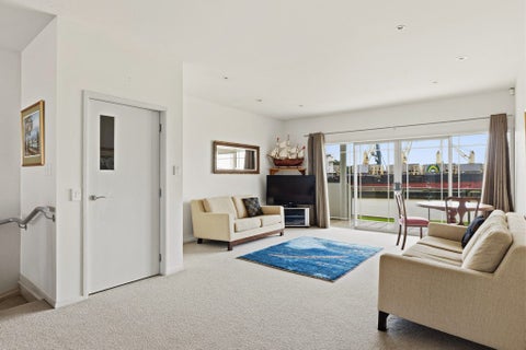 13/100 Customhouse Street, Gisborne, Gisborne