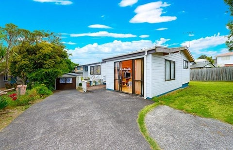 119 Lynwood Road, New Lynn, Auckland