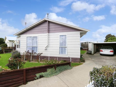 4 Suzanne Grove, Kelvin Grove, Palmerston North