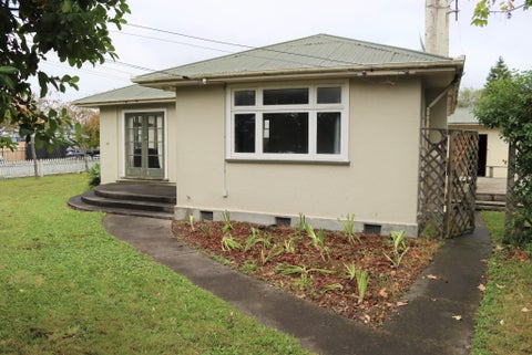 27 Cambridge Terrace, Masterton