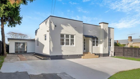 2/19 Cambridge Terrace, Papatoetoe, Auckland