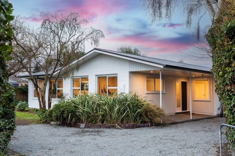 8A Rosedale Place, Avonhead, Christchurch