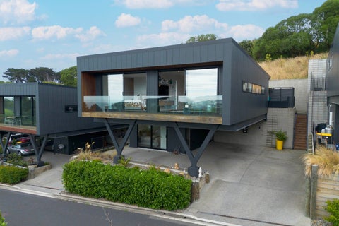 3/2 Clayton Street, Saint Clair, Dunedin