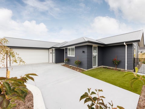 52 Peppertree Glade, Kelvin Grove, Palmerston North