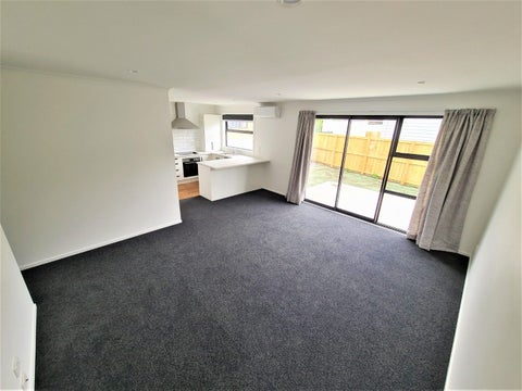 2/2 Summit Terrace, Dinsdale, Hamilton