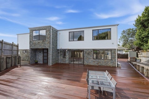 11A Ludlow Terrace, Totara Vale, Auckland