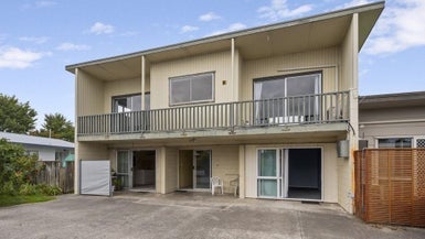2/804 St Aubyn Street East, Parkvale, Hastings