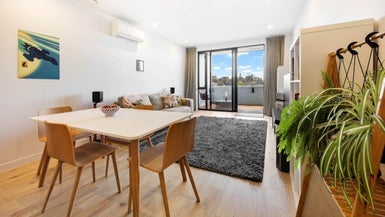 211/1 Kimiora Street, Three Kings, Auckland