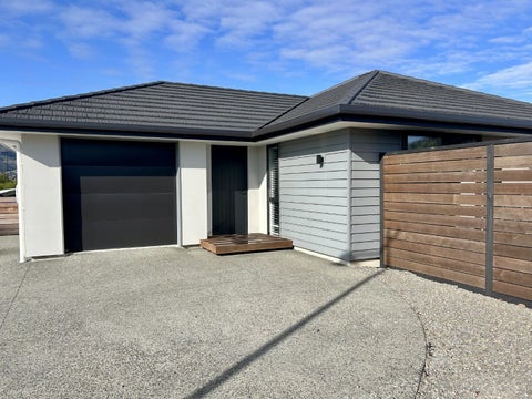 48 Midlane Crescent, Appleby, Richmond