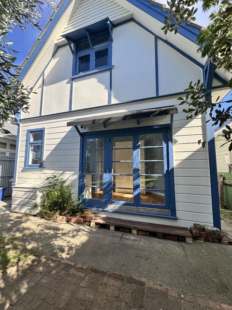 61 Endeavour Street, Lyall Bay, Wellington