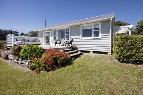 6 Bride Street, Moeraki, Moeraki
