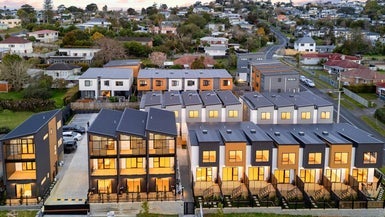 1/42 Captain Scott Road, Glen Eden, Auckland