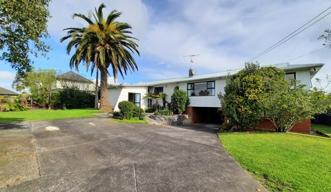 82 Stamford Park Road, Mount Roskill, Auckland