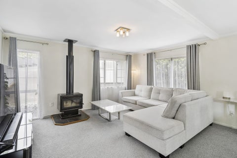 1/38 Tirimoana Road, Te Atatu South, Te Atatu South