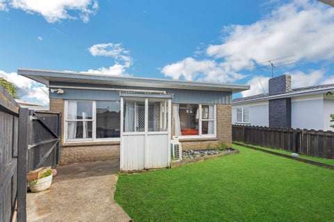 1/4 Gibbs Road, Manurewa, Auckland