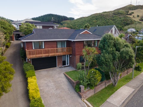 75 Halswater Drive, Churton Park, Wellington