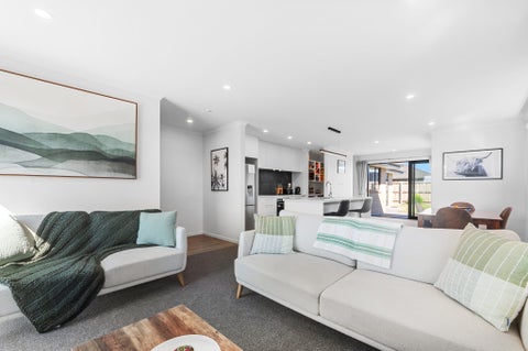 21 Chambers Avenue, Woodend, Woodend