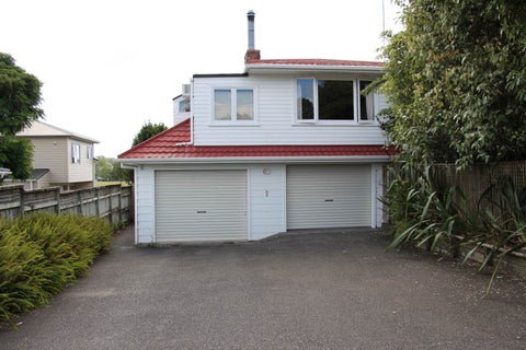 119 Bruce Road, Glenfield, Auckland