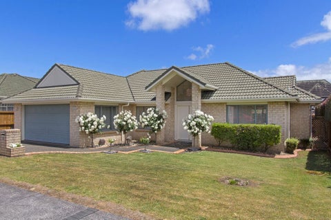 12 Eaglemont Drive, East Tamaki Heights, Auckland